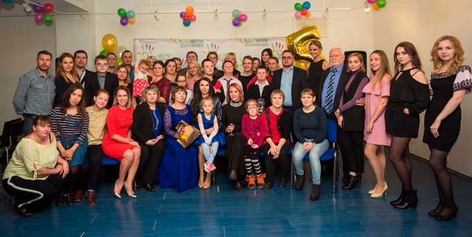 Благотворительному фонду «Подари ЗАВТРА!» 6 лет!