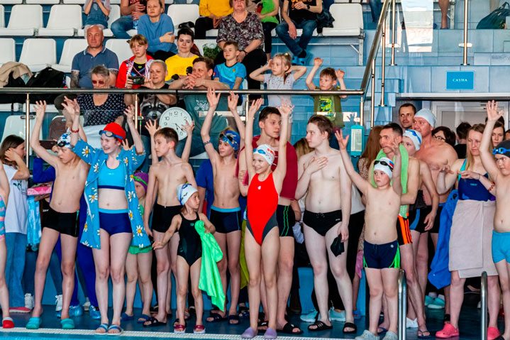 Почему важно поддерживать программы реабилитационного плавания.