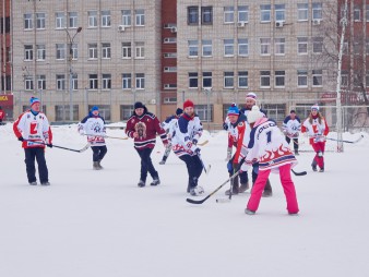 Итоги: хоккей на валенках с Кузей