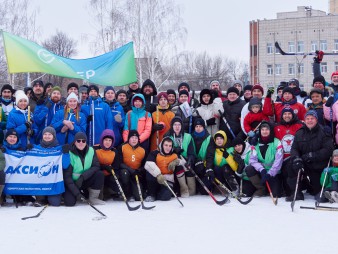 Итоги: хоккей на валенках с Кузей